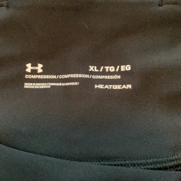 Women’s Capris Leggings - Picture 2 of 2